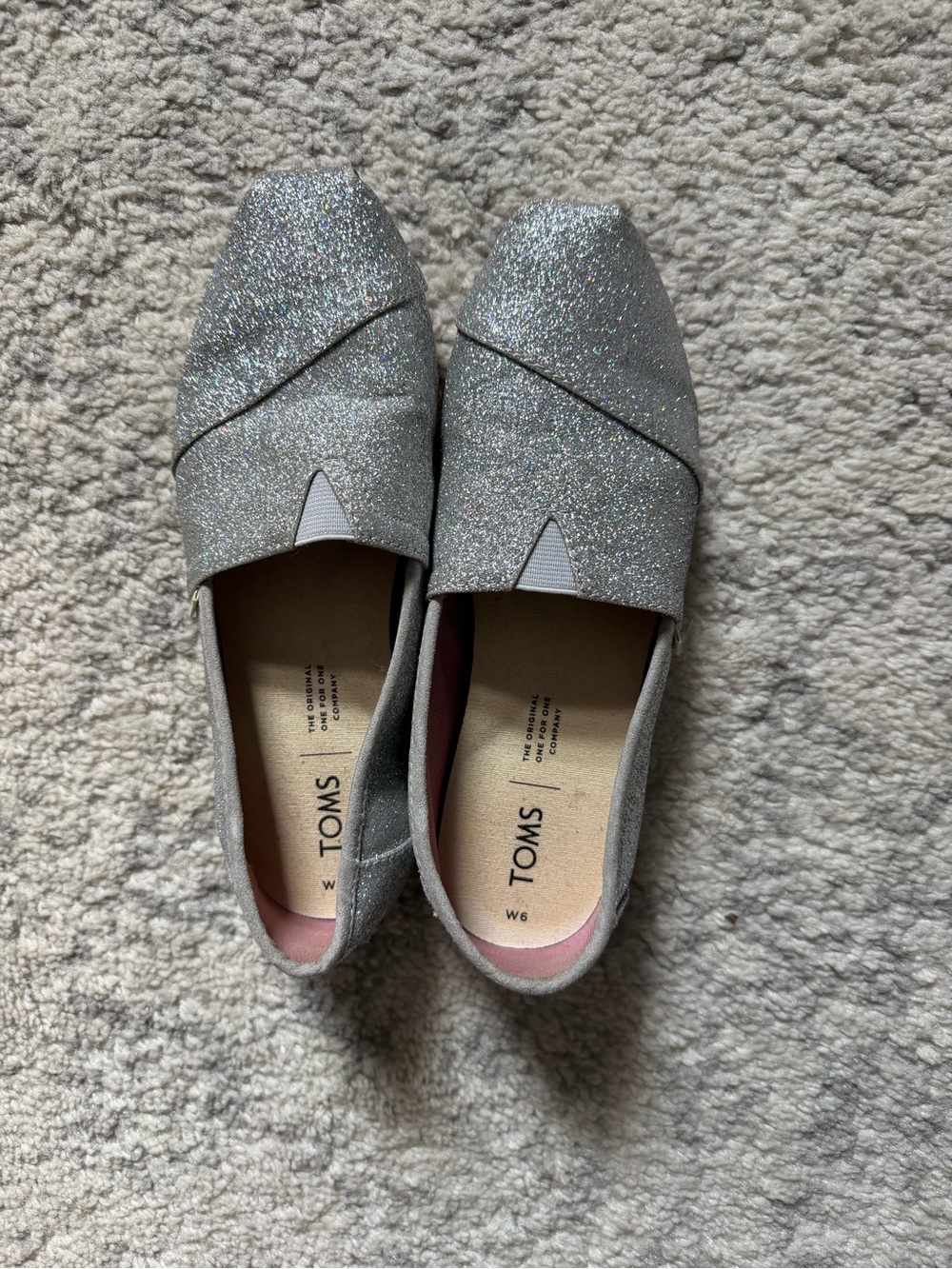 TOMS Women’s Silver Glitter Slip-On Flats